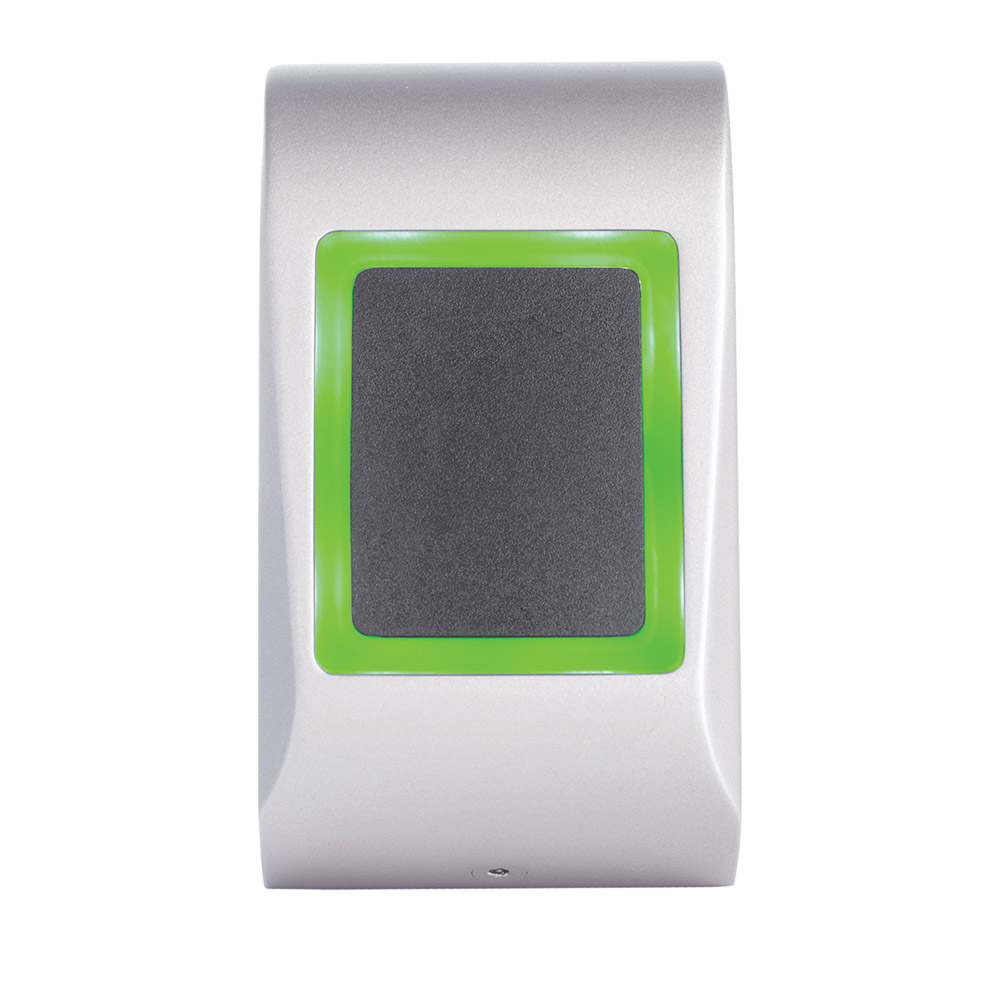 EM Prox-Leser mit Wiegand-Schnittstelle, silbernes Gehäuse, grüner Rahmen um die Leserfläche, Frontansicht